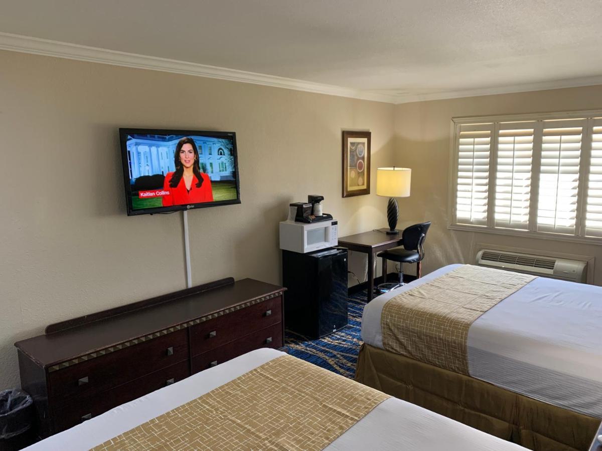 Travelodge By Wyndham Odessa Zewnętrze zdjęcie