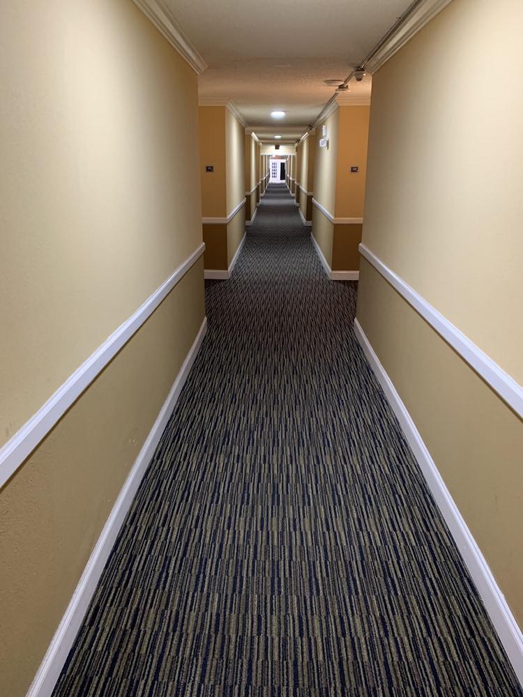 Travelodge By Wyndham Odessa Zewnętrze zdjęcie