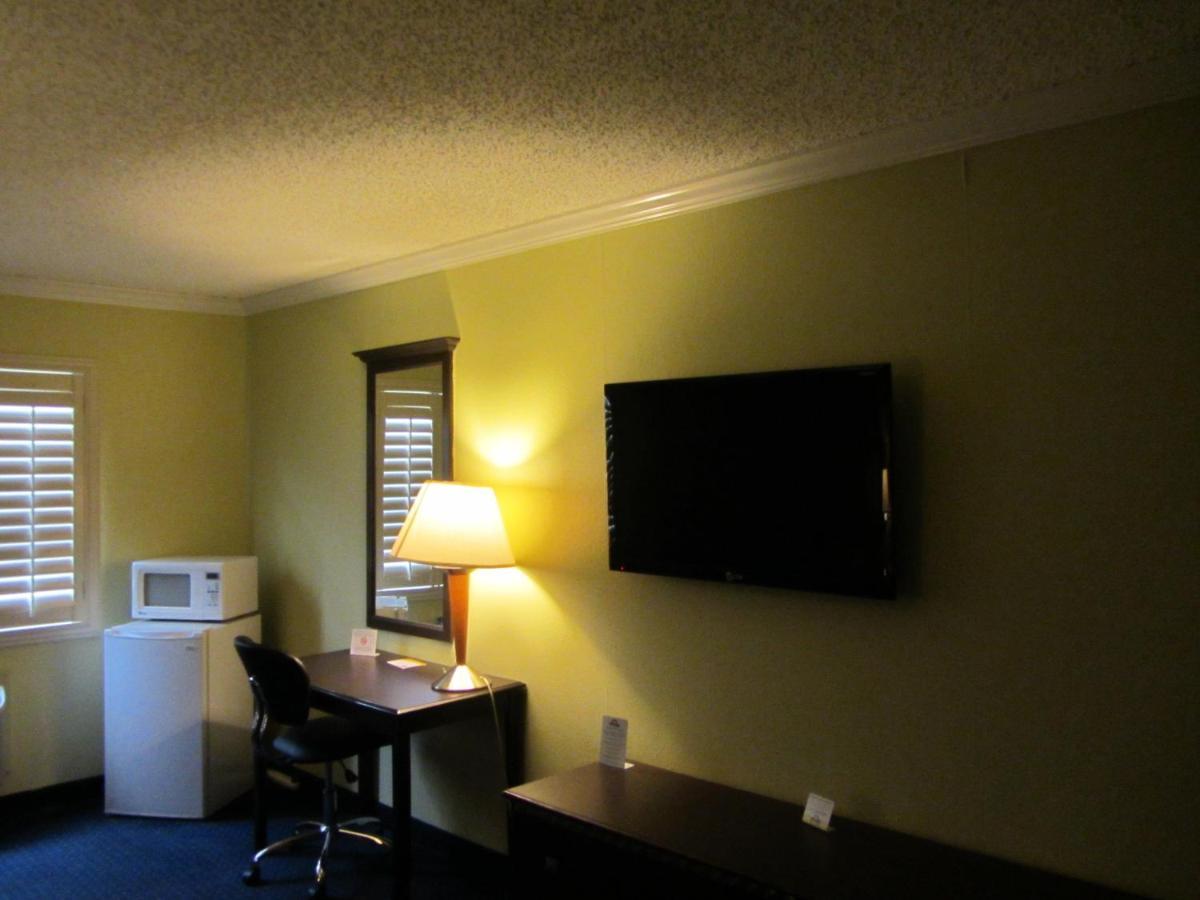 Travelodge By Wyndham Odessa Zewnętrze zdjęcie