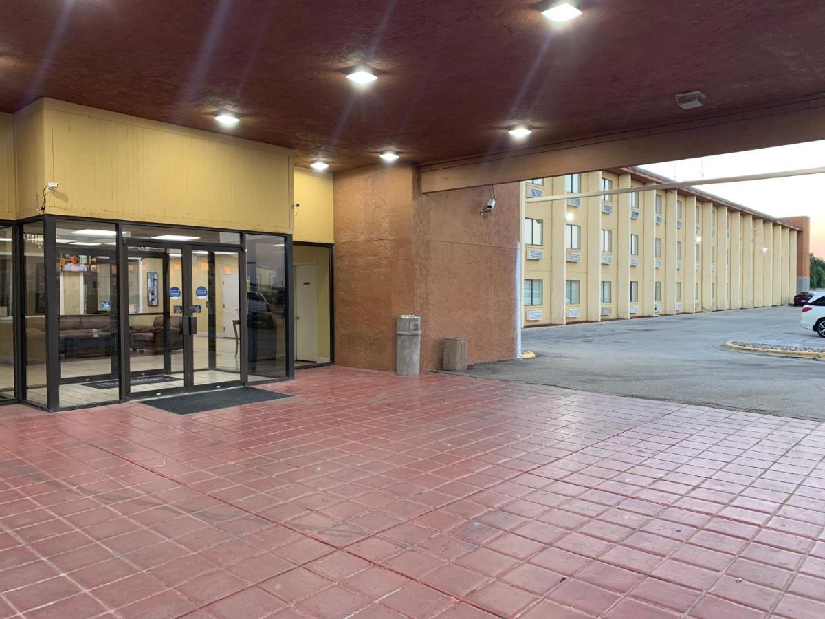Travelodge By Wyndham Odessa Zewnętrze zdjęcie