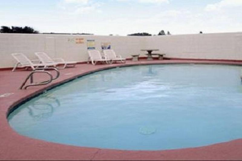 Travelodge By Wyndham Odessa Zewnętrze zdjęcie